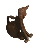 chat en céramique stylisé